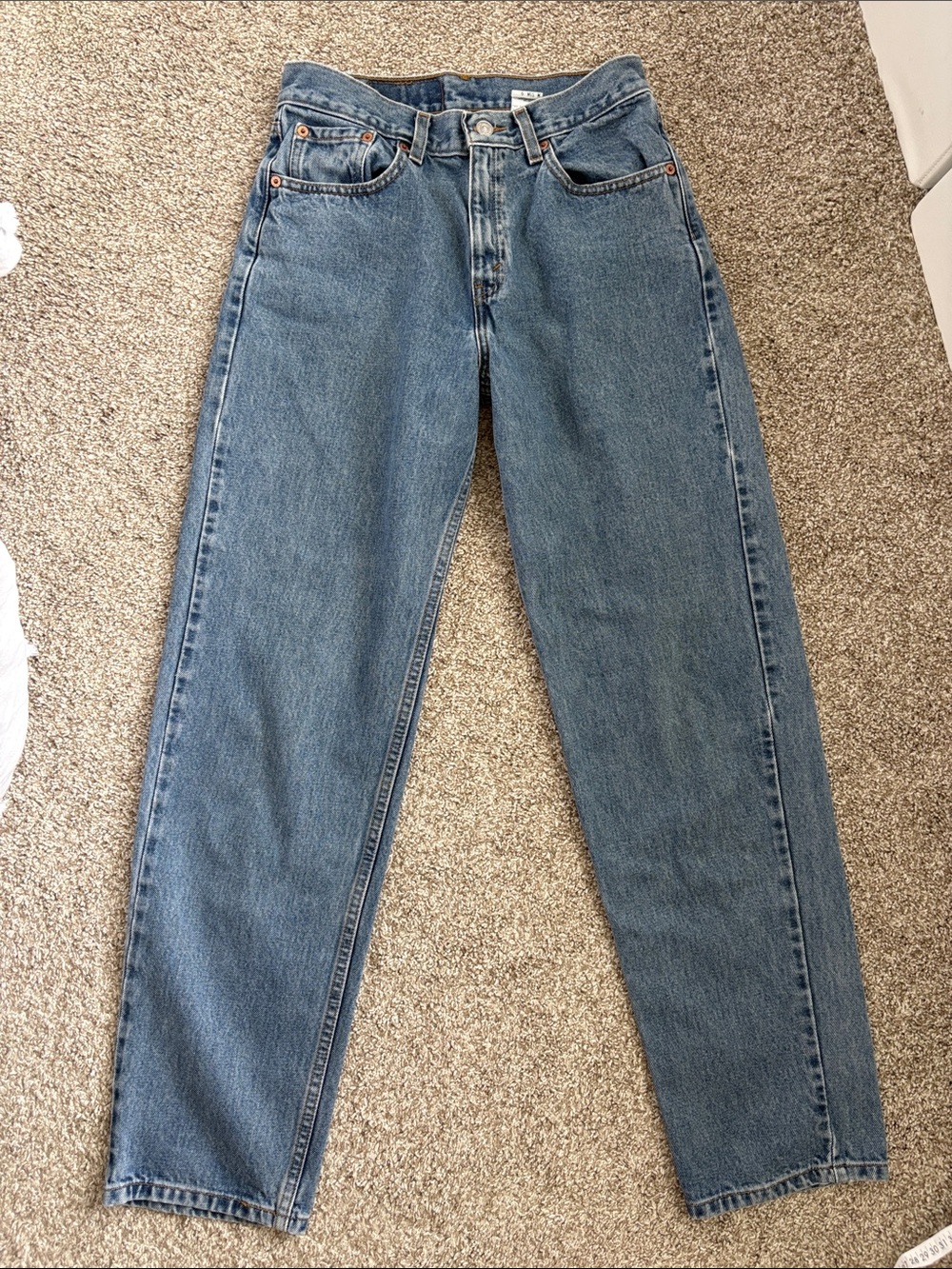 Levi 560 Loose Straight Leg